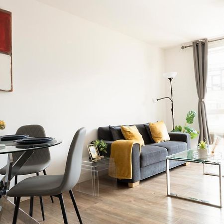 Spacious 2 Bed Apartment In Central Location Londra Exterior foto
